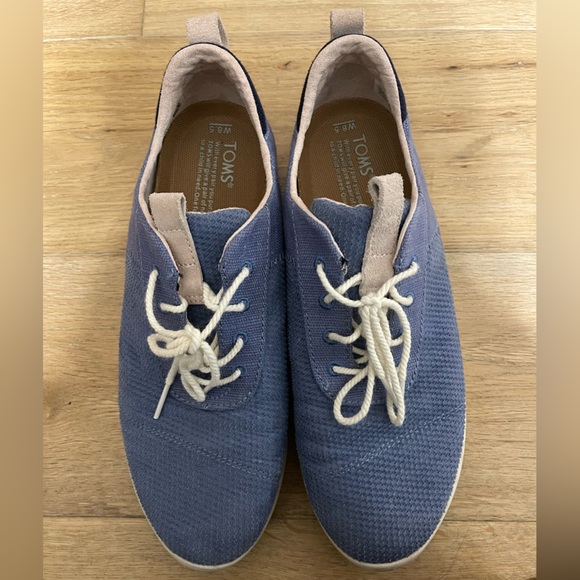 Women’s Toms Cabrillo Lace up Sneaker - Picture 2 of 5